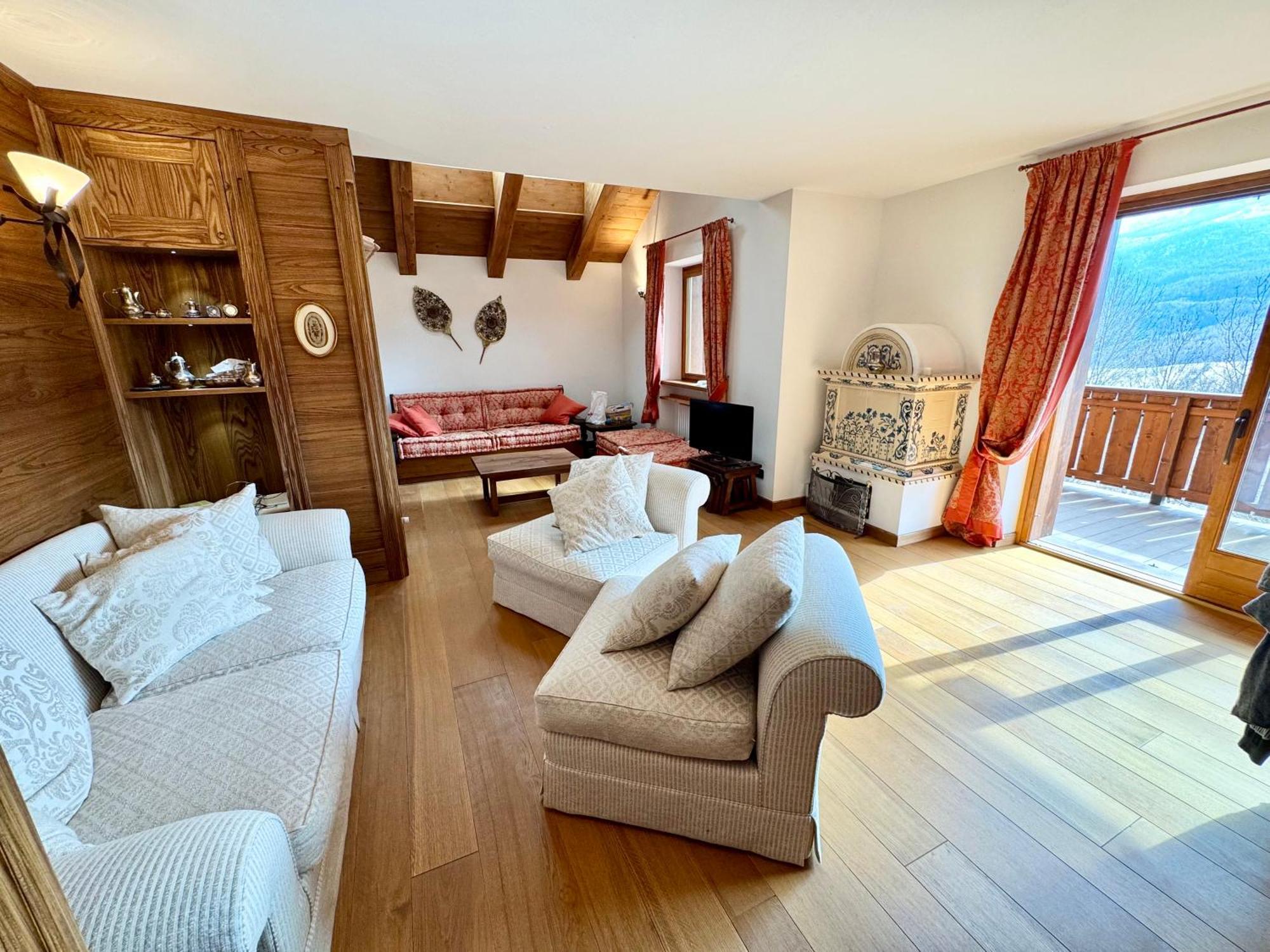 Charme Alpino E Modernita-appartamento Ristrutturato A Due Passi Dal Centro Apartament *